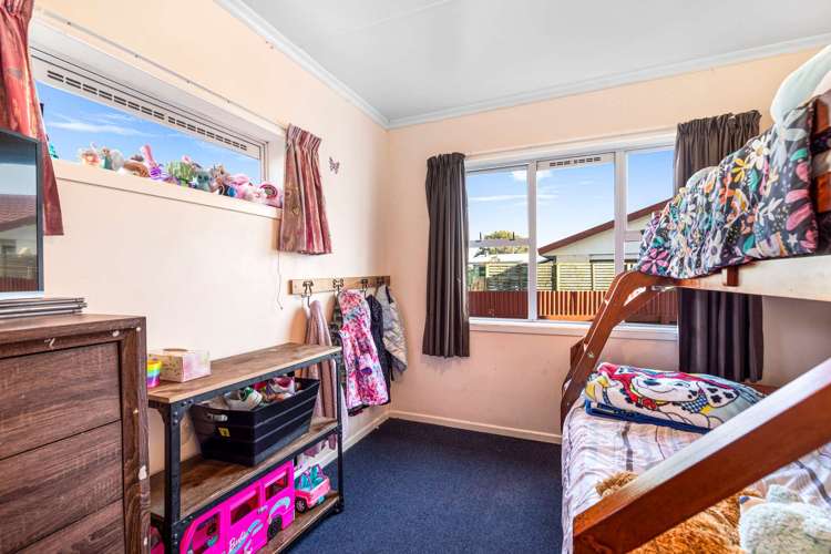 51 Parker Avenue Levin_12