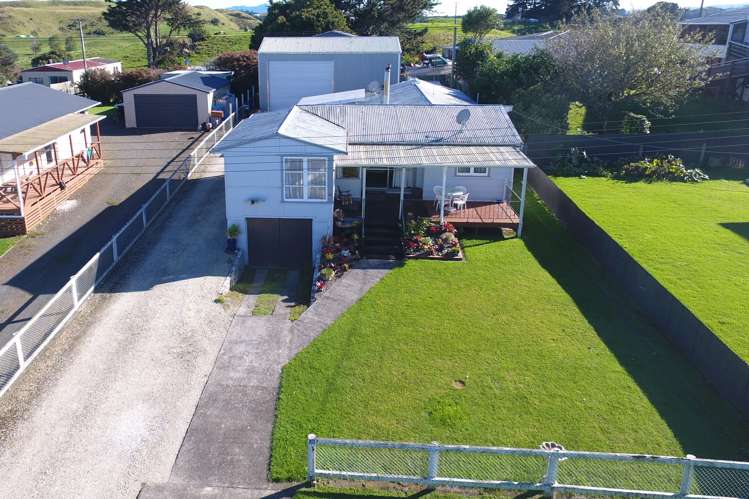 48 Davies Drive Kawhia_1