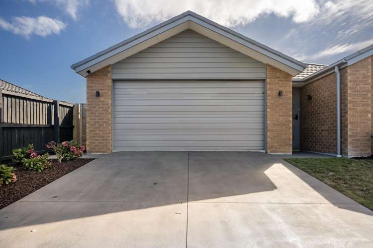 26 Selfe Crescent Burwood_18