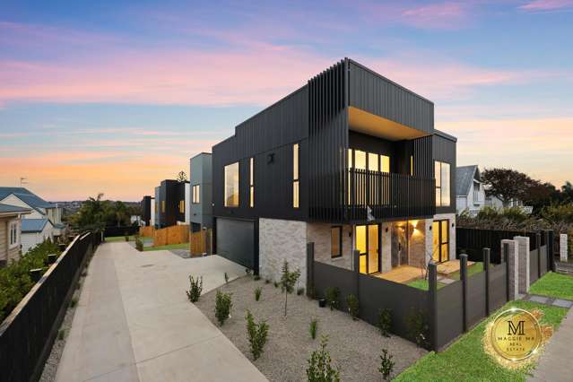 Elegant New Homes in Prime Location