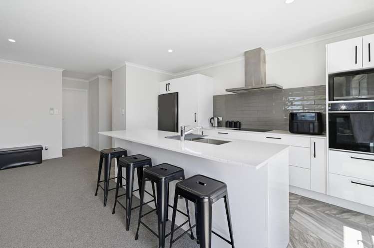 4 Ratahi Way Omokoroa_2