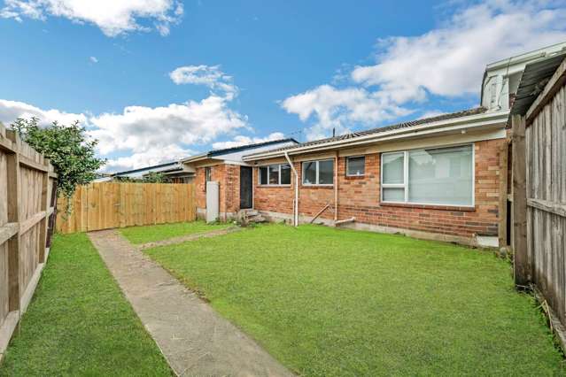 Brick & Tile Home in a Super Convenient Location