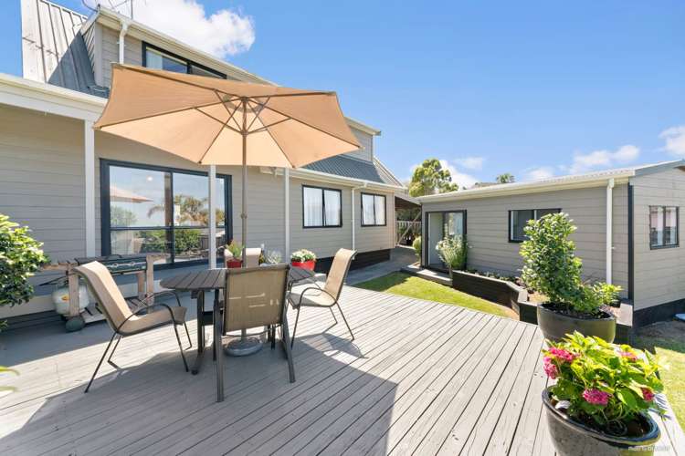 4 Sunningdale Street Wattle Downs_5