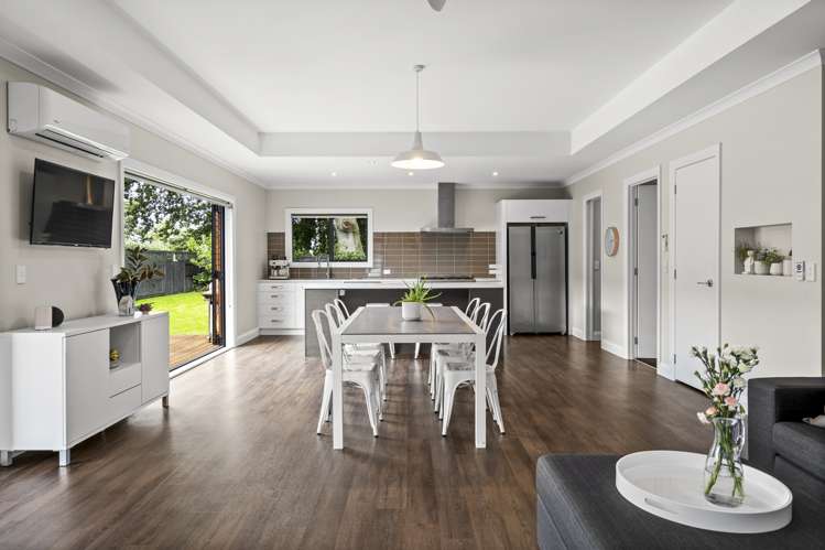 9 Henry Bell Close Leamington_2