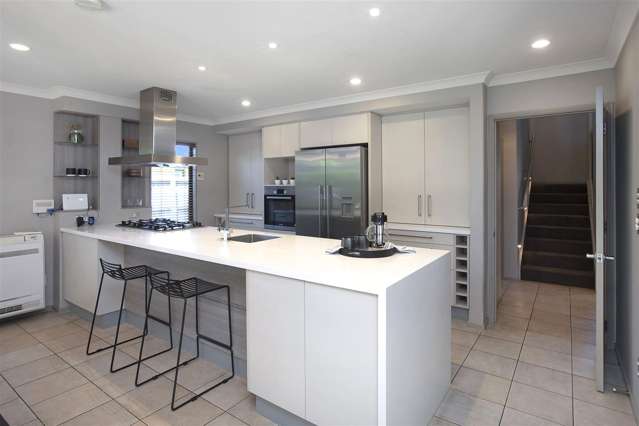 6 Primrose Hill Lane Casebrook_3