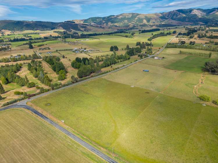 1 Whitneys Road Waimate_8