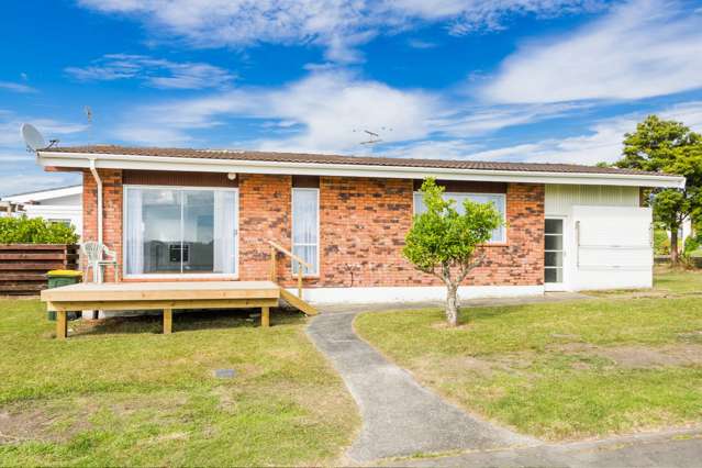 2/957b Beach Road Torbay_1