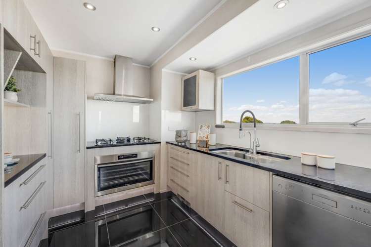 4/11 Huapai Street Onehunga_7