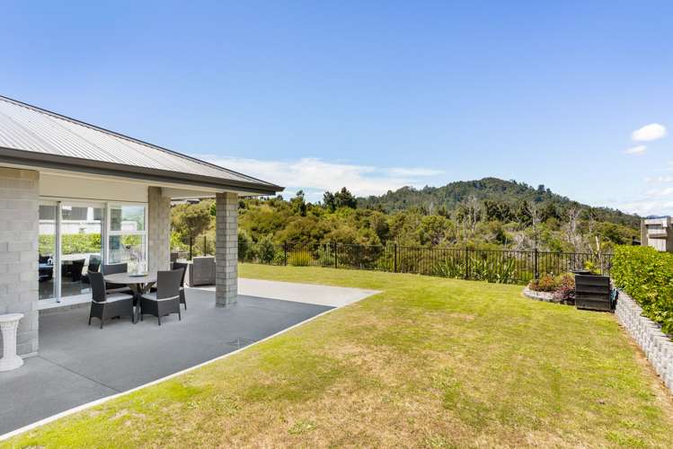 17 Manatu Close Whangamata_35