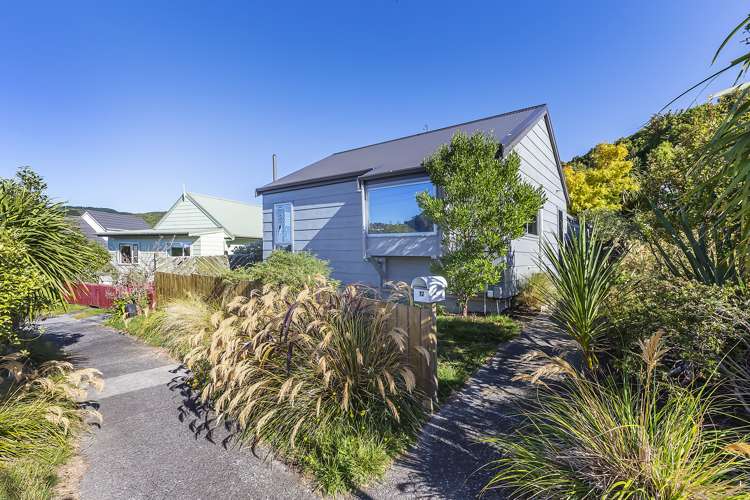 12 John Witton Drive Crofton Downs_0