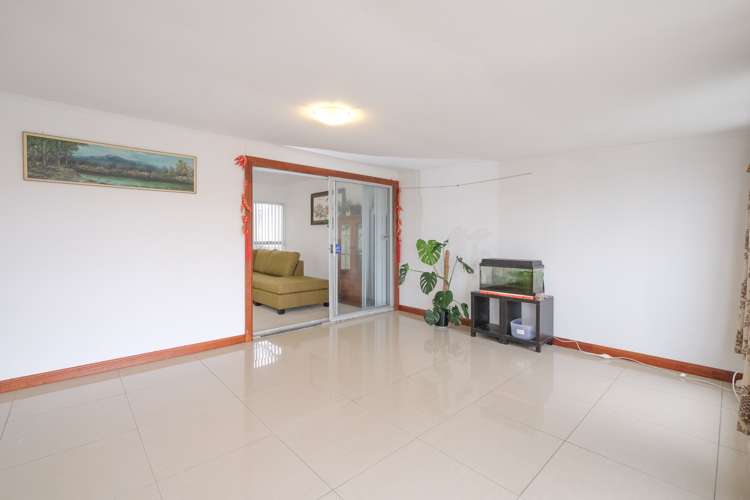 6 Aquarius Avenue Glen Eden_8