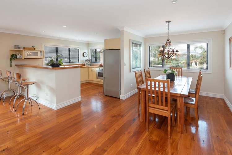 45 Uxbridge Road Mellons Bay_7