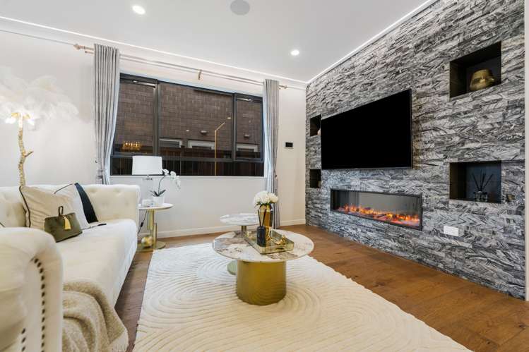 11 Castlebane Drive Flat Bush_11