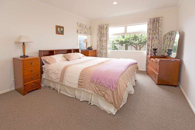 18 Francis Skinner Place Orewa_9