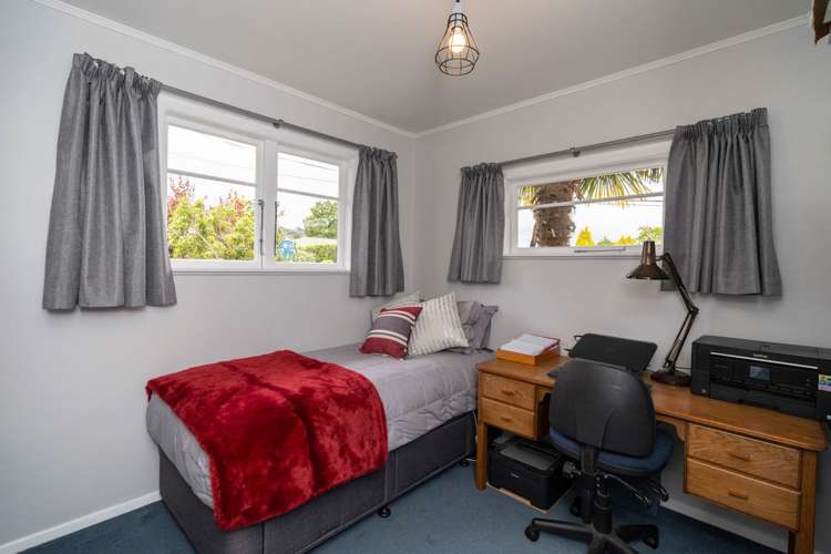 26 Kaka Street Stoke_16