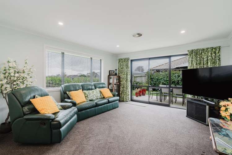 14 Te Tiireke Drive Glenview_8