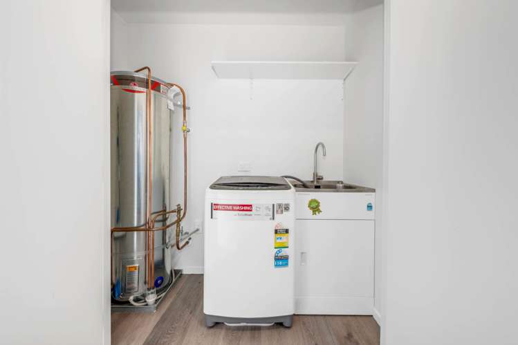 42 Tahere Road Flat Bush_12