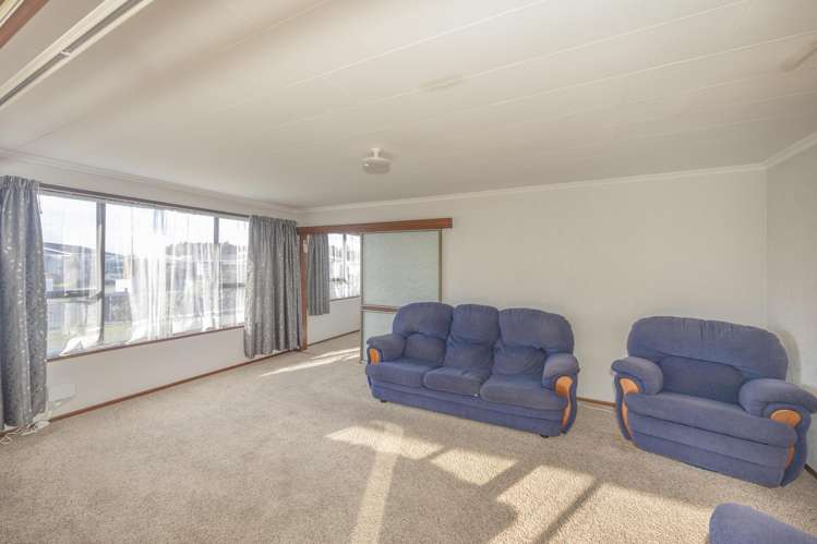 22 Walbrook Crescent_5
