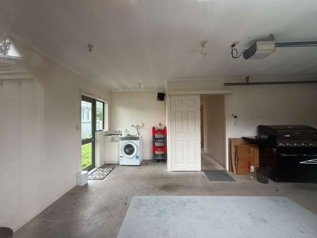 2/23 King Edward Avenue Papakura_2