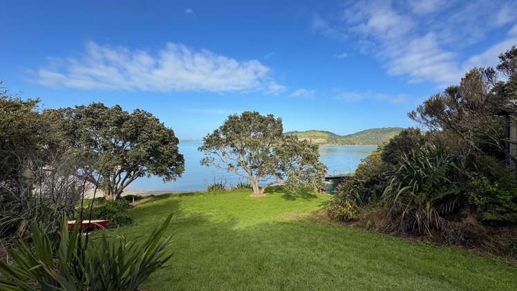 117 Hunterville Road Waiheke Island_13