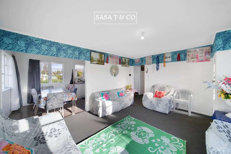 42 Williams Crescent Otara_2