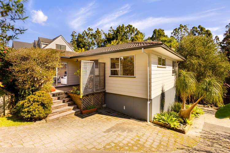 117 Daffodil Street Titirangi_12