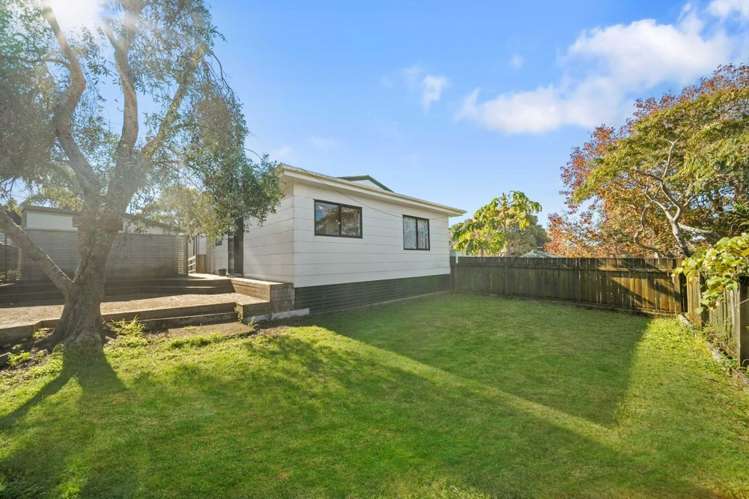 1 Dalmahoy Place Wattle Downs_0