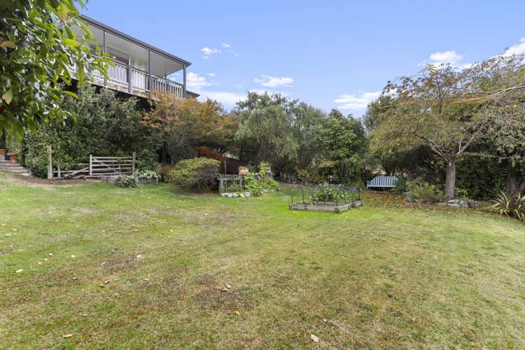 1692b Cust Road Cust_19