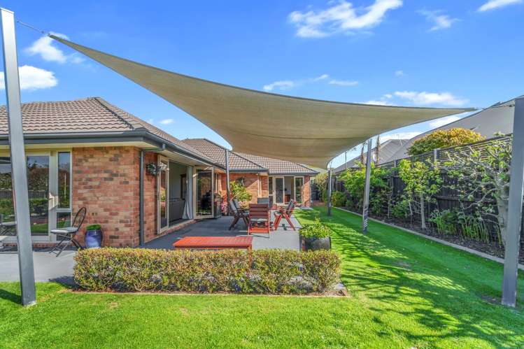 14 Hussey Road Harewood_25