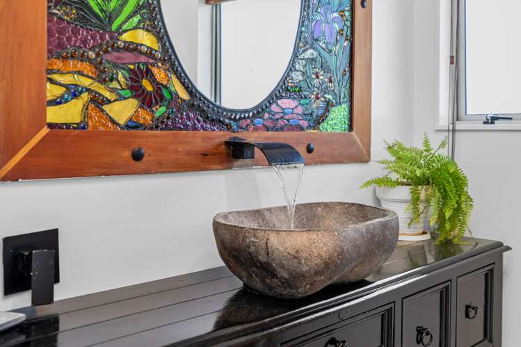 8 Kelvin Way Judea_10