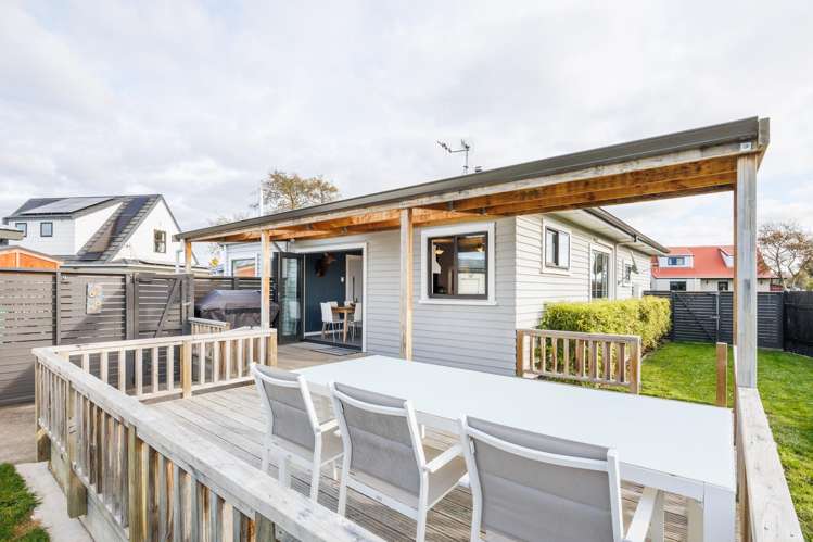 15 Suzanne Grove Kelvin Grove_1