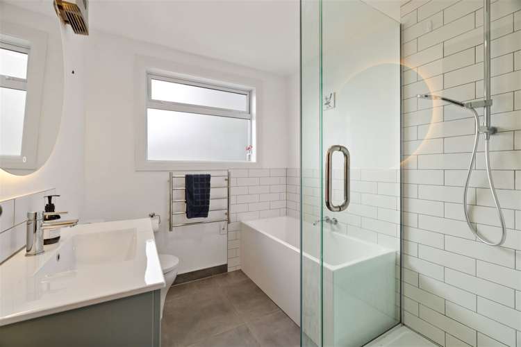 23 Gould Crescent Woolston_6