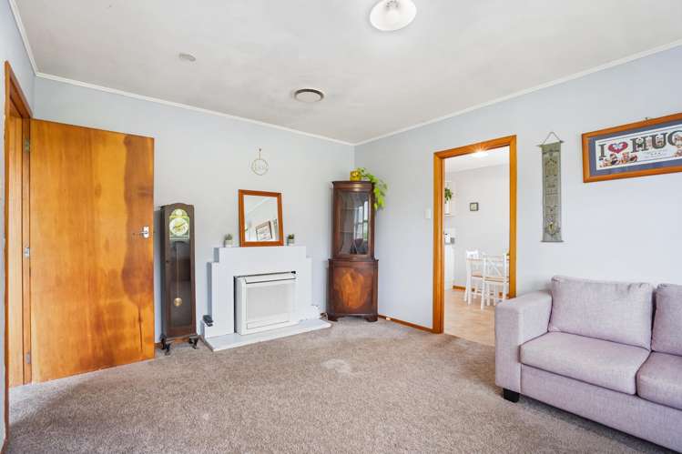 2 Farmer Street Te Kamo_5