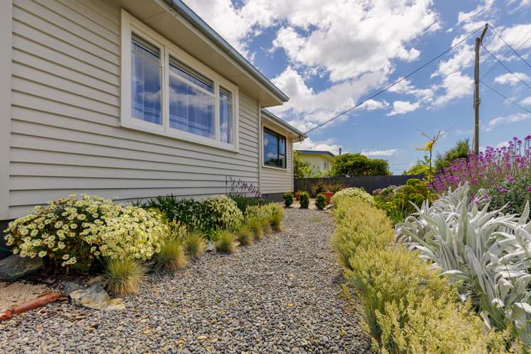 6 Studholme Street Waimate_25