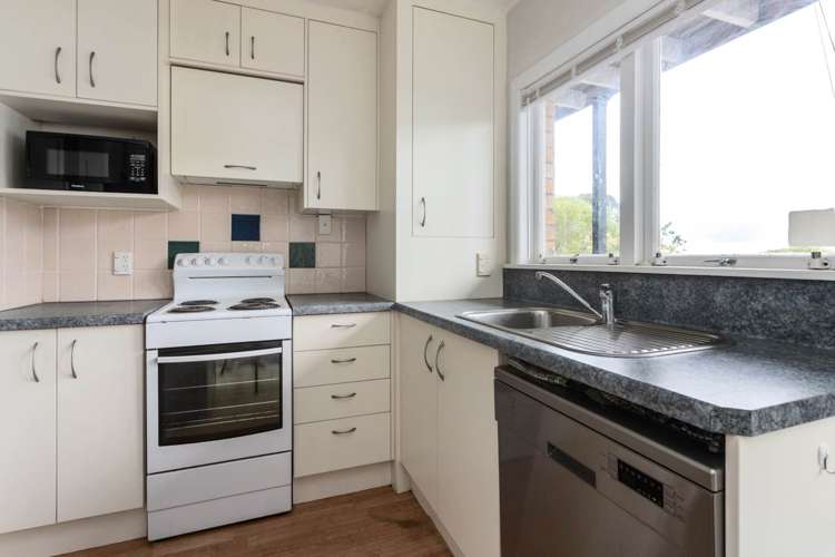 1/27 Caulton Street Saint Johns_7