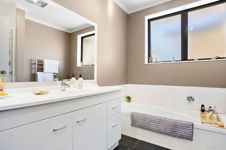 1 Ada Place Fairview Downs_9