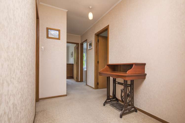 141 Waikawa Road Picton_8