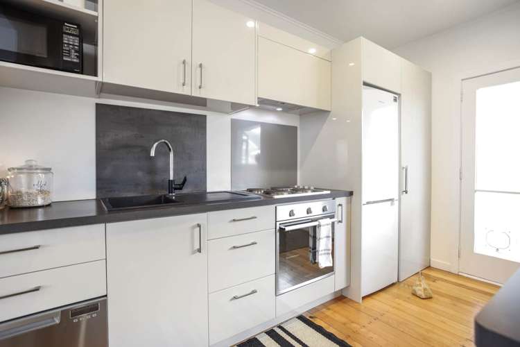 2/161 Long Drive St Heliers_12