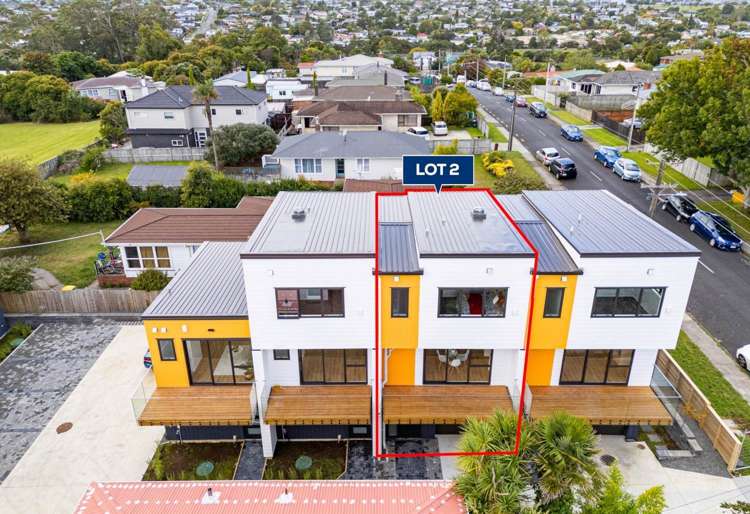 2/30 Woodford Avenue Henderson_3