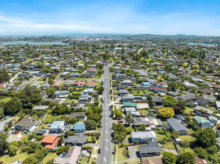 1/143 Reeves Road Pakuranga Heights_56