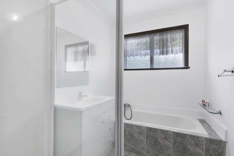 1/75 Russell Road Manurewa_10