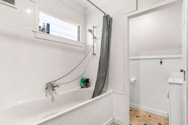 140 Seddon Street Pukekohe_13