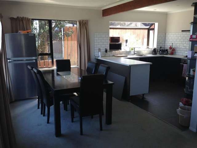 6 Oakleigh Street Maungaraki_3