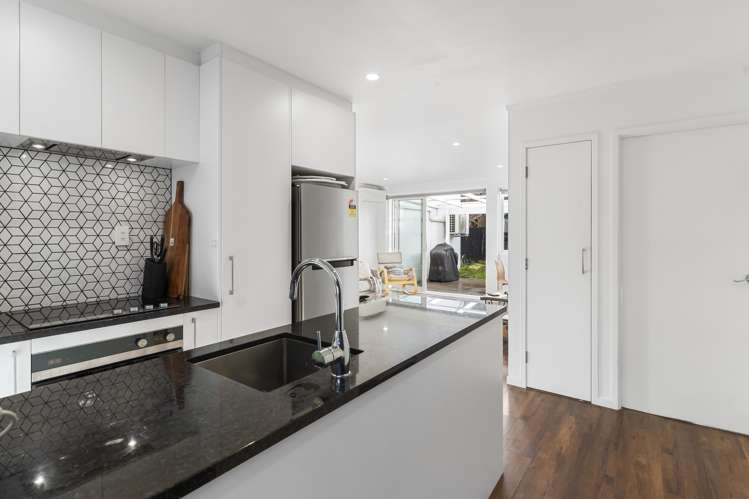 5/92 Aranui Road Mount Wellington_8