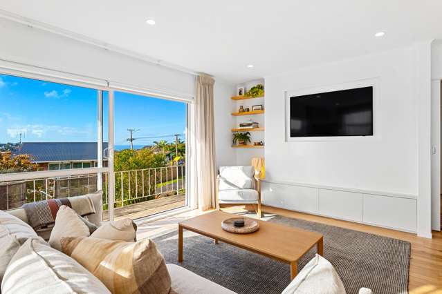 2/2 Seaview Road Milford_4