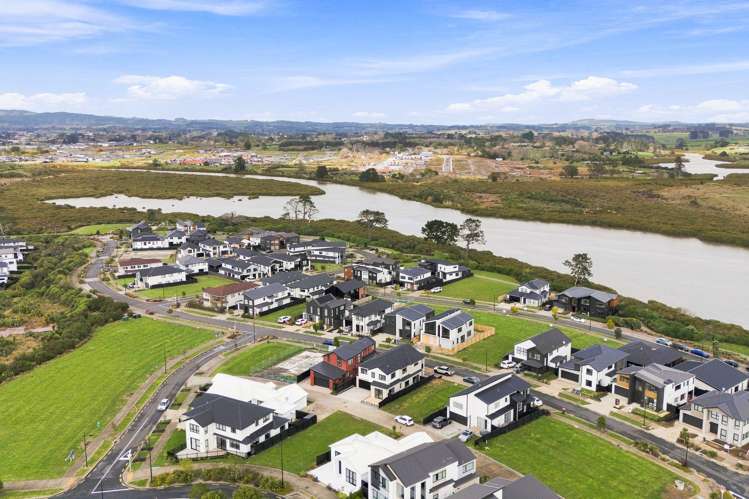 33 Emerald Avenue Karaka_31