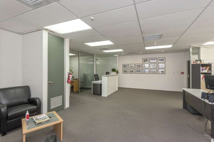 B4, 17 Corinthian Drive Albany_2