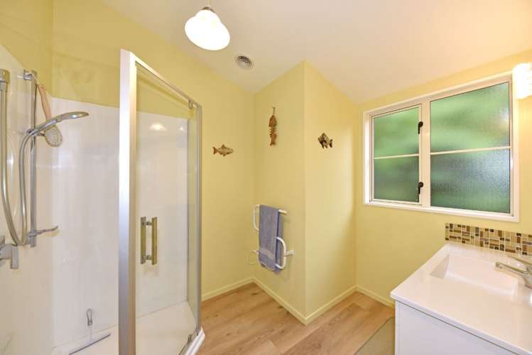 8 Kotlowski Road Takamatua_18