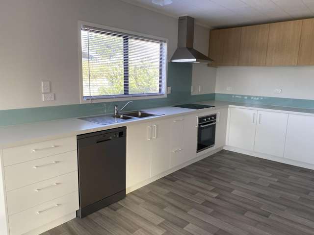 656 Papamoa Beach Road Papamoa_2