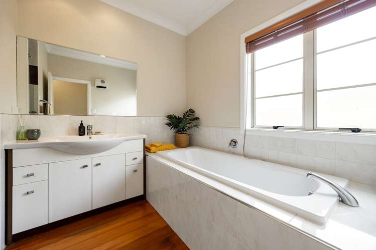 11A Wellington Street Hamilton East_11